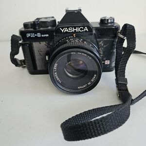 Yashica FX-3 Super 2000 35mm film SLR camera & ML 50mm 1:2 lens Japan Untested